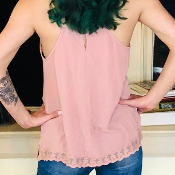 FOREVER 21 Baby Pink Lace Front Camisole GUC! - Picture 5 of 5